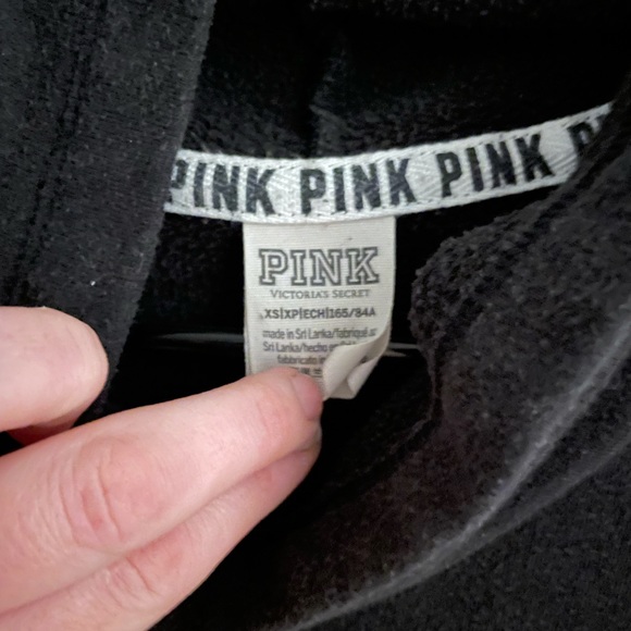 Victoria’s Secret PINK Sweatshirt - Picture 2 of 5